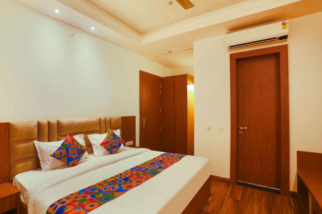 Hotel Swarn Bhoomi Kanpur Ngoại thất bức ảnh
